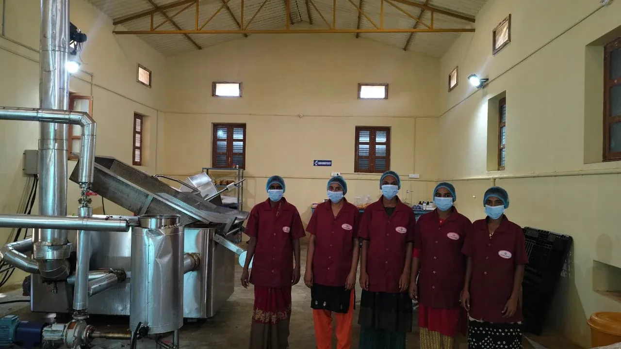 Fusion Foods production team inside the actual Madanapalle facility
